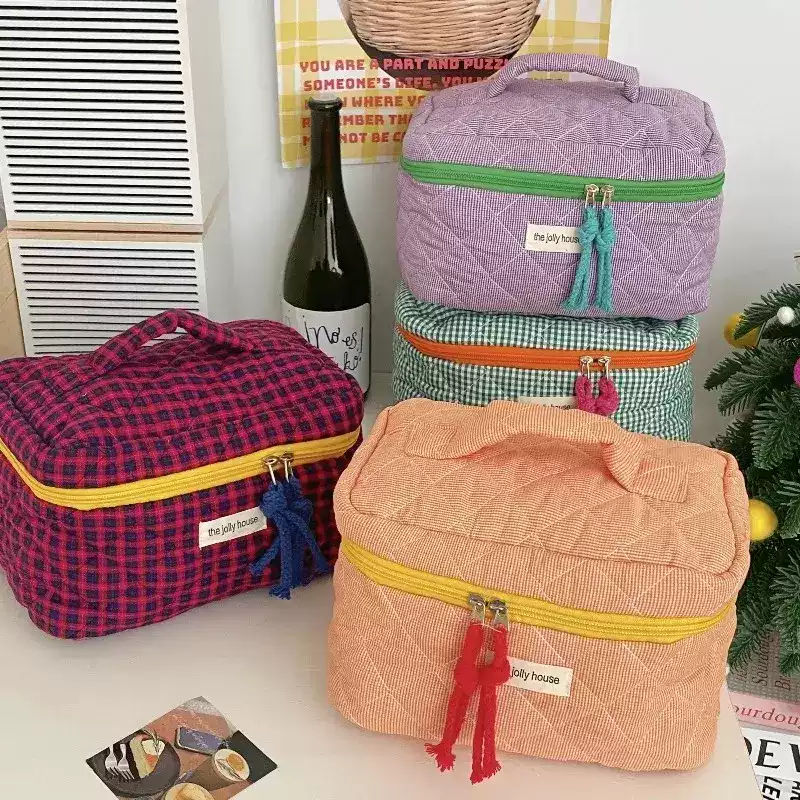 Bolsa de maquiagem xadrez com  - Skincare D'Alba avaliação e preço