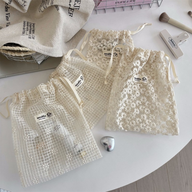 Bolsa de Maquiagem com Cordão, - Skincare D'Alba avaliação e preço